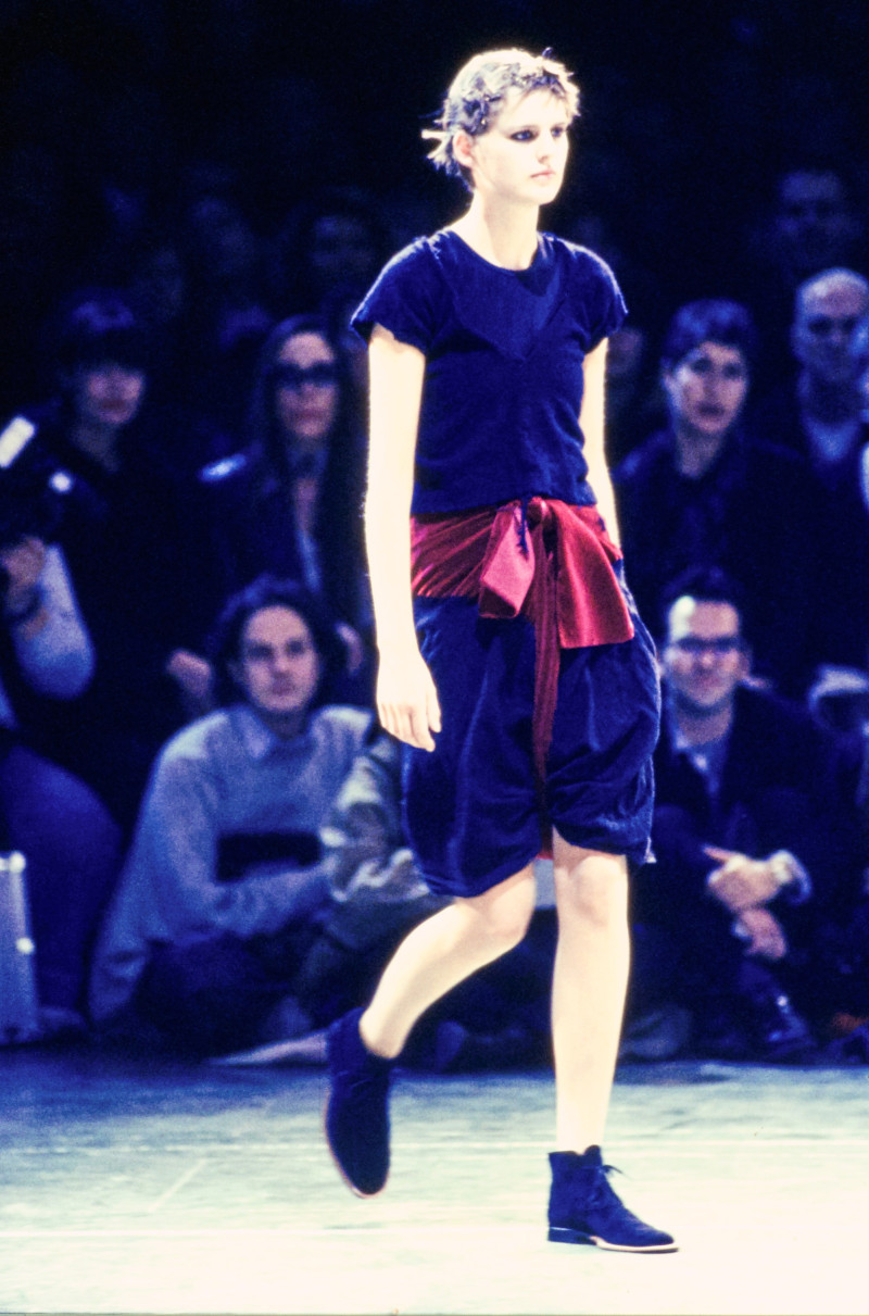 Comme des Garçons fashion show for Autumn/Winter 1994