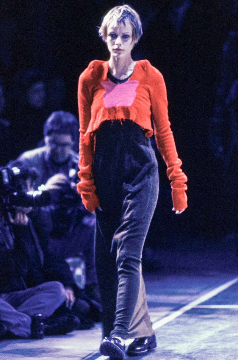 Comme des Garçons fashion show for Autumn/Winter 1994