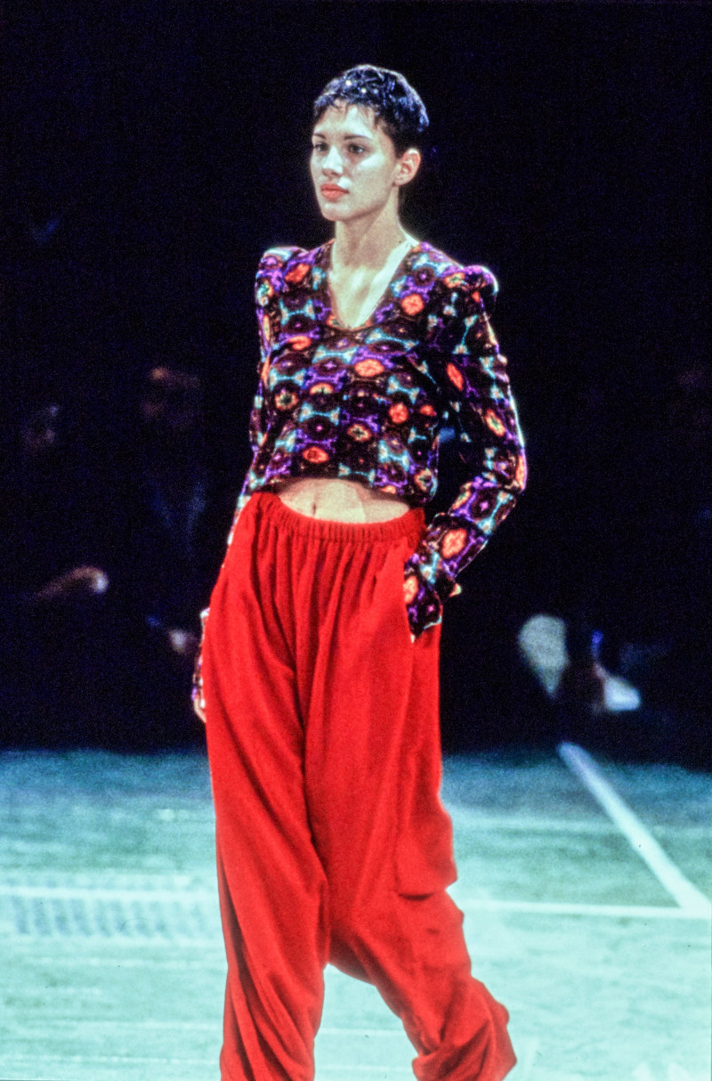 Comme des Garçons fashion show for Autumn/Winter 1994