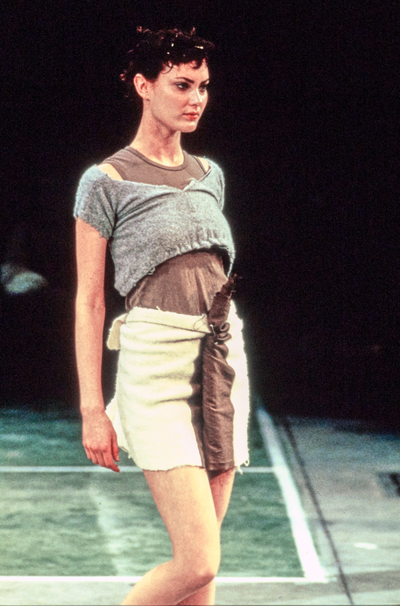 Comme des Garçons fashion show for Autumn/Winter 1994