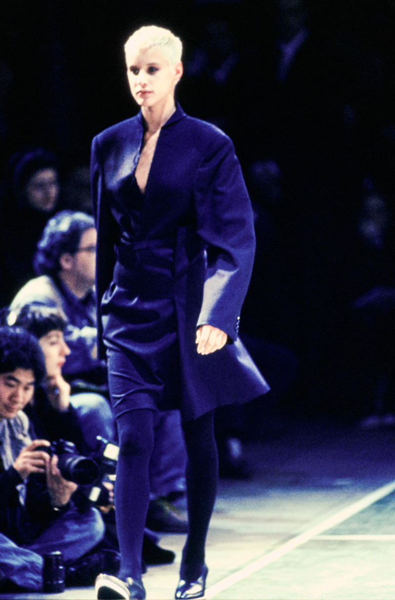 Comme des Garçons fashion show for Autumn/Winter 1994