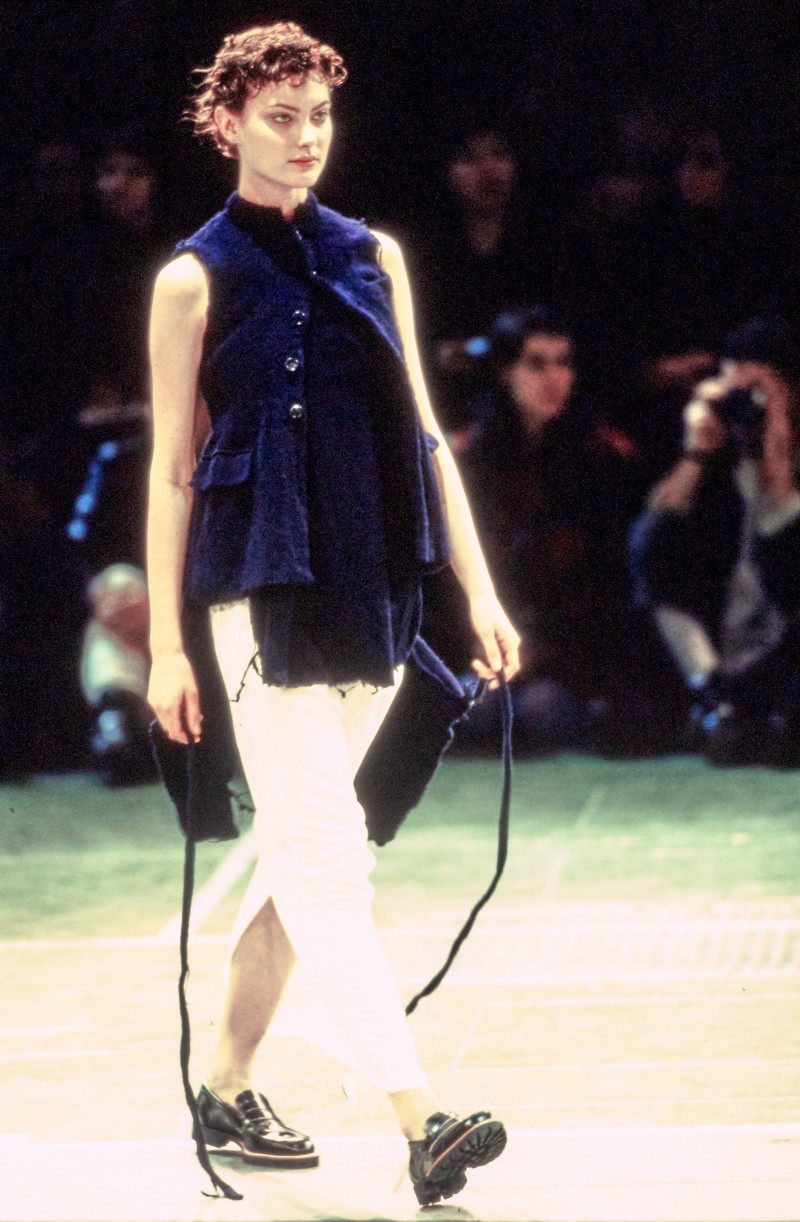Comme des Garçons fashion show for Autumn/Winter 1994