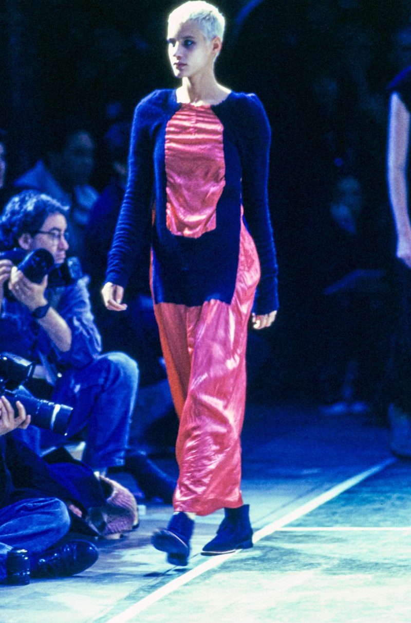 Comme des Garçons fashion show for Autumn/Winter 1994