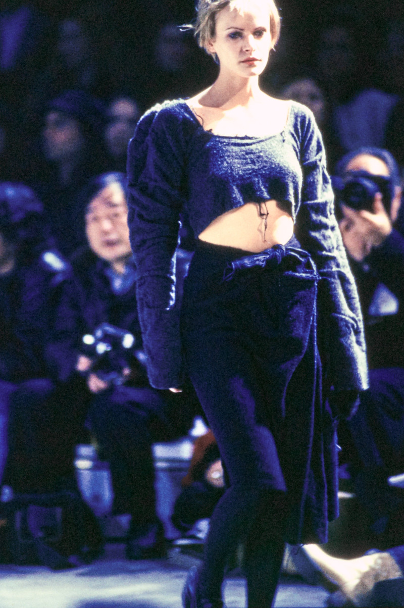 Comme des Garçons fashion show for Autumn/Winter 1994