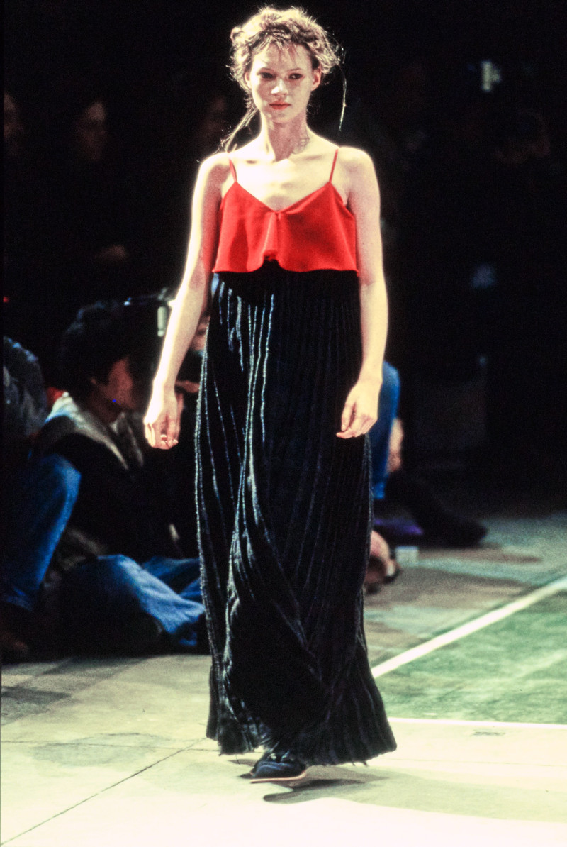 Comme des Garçons fashion show for Autumn/Winter 1994
