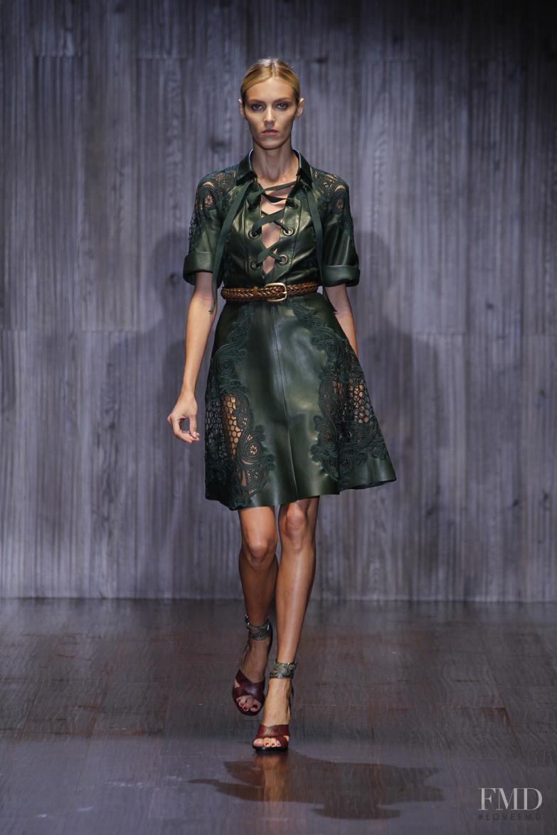 Anja Rubik featured in  the Gucci fashion show for Spring/Summer 2015