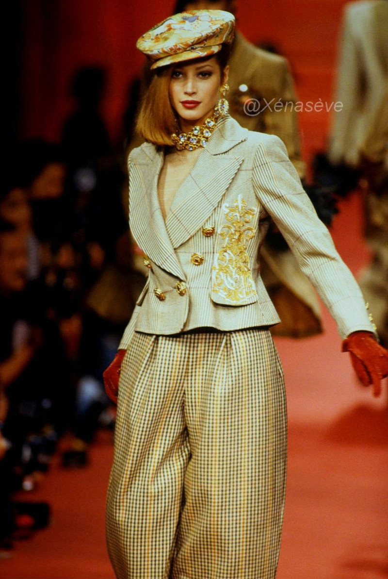 Christy Turlington featured in  the Christian Lacroix fashion show for Autumn/Winter 1992