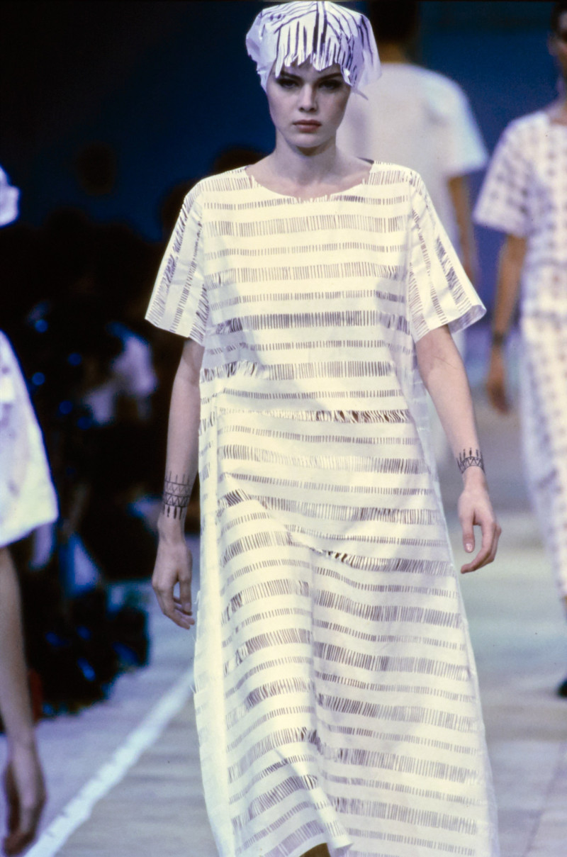 Comme Des Garcons fashion show for Spring/Summer 1992