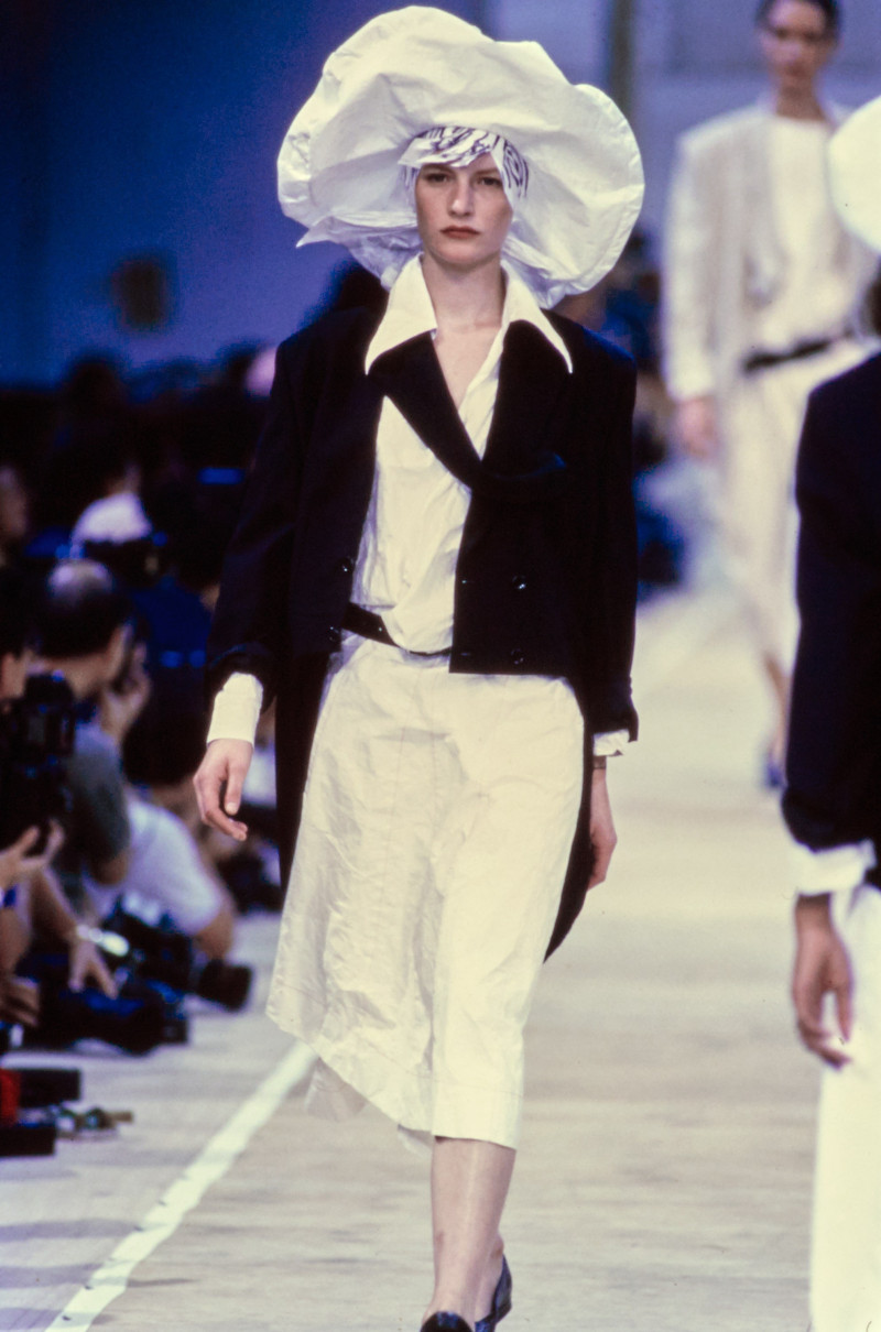 Comme Des Garcons fashion show for Spring/Summer 1992