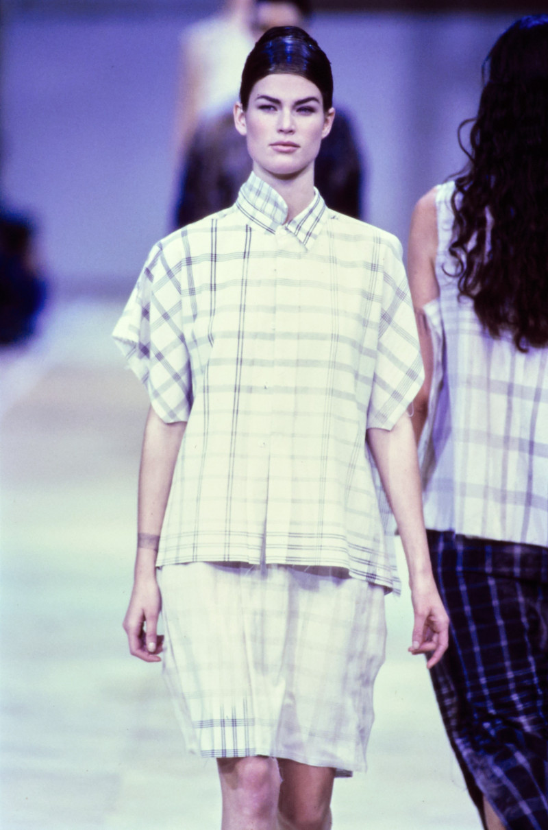 Comme Des Garcons fashion show for Spring/Summer 1992