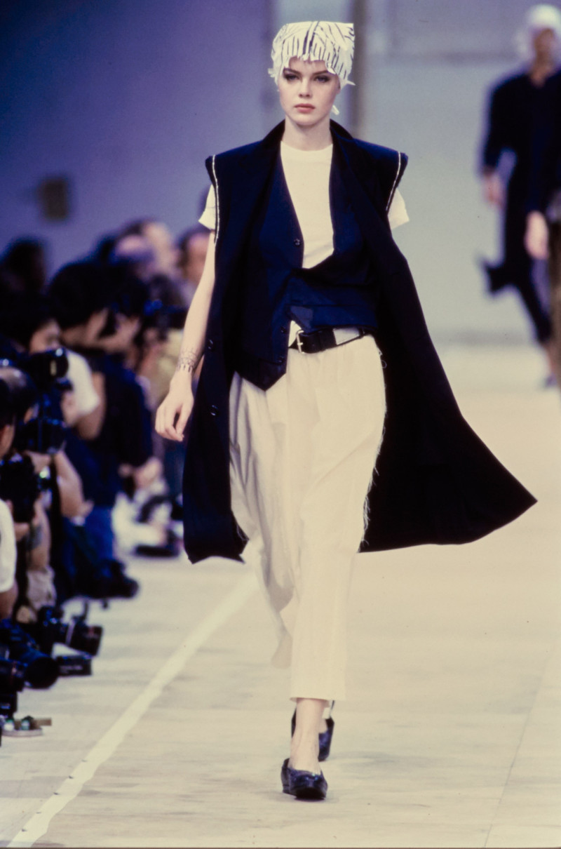 Comme Des Garcons fashion show for Spring/Summer 1992