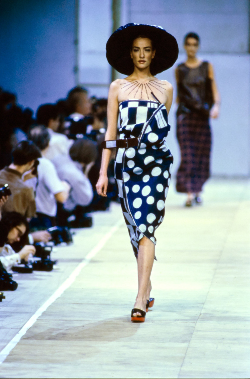 Comme Des Garcons fashion show for Spring/Summer 1992