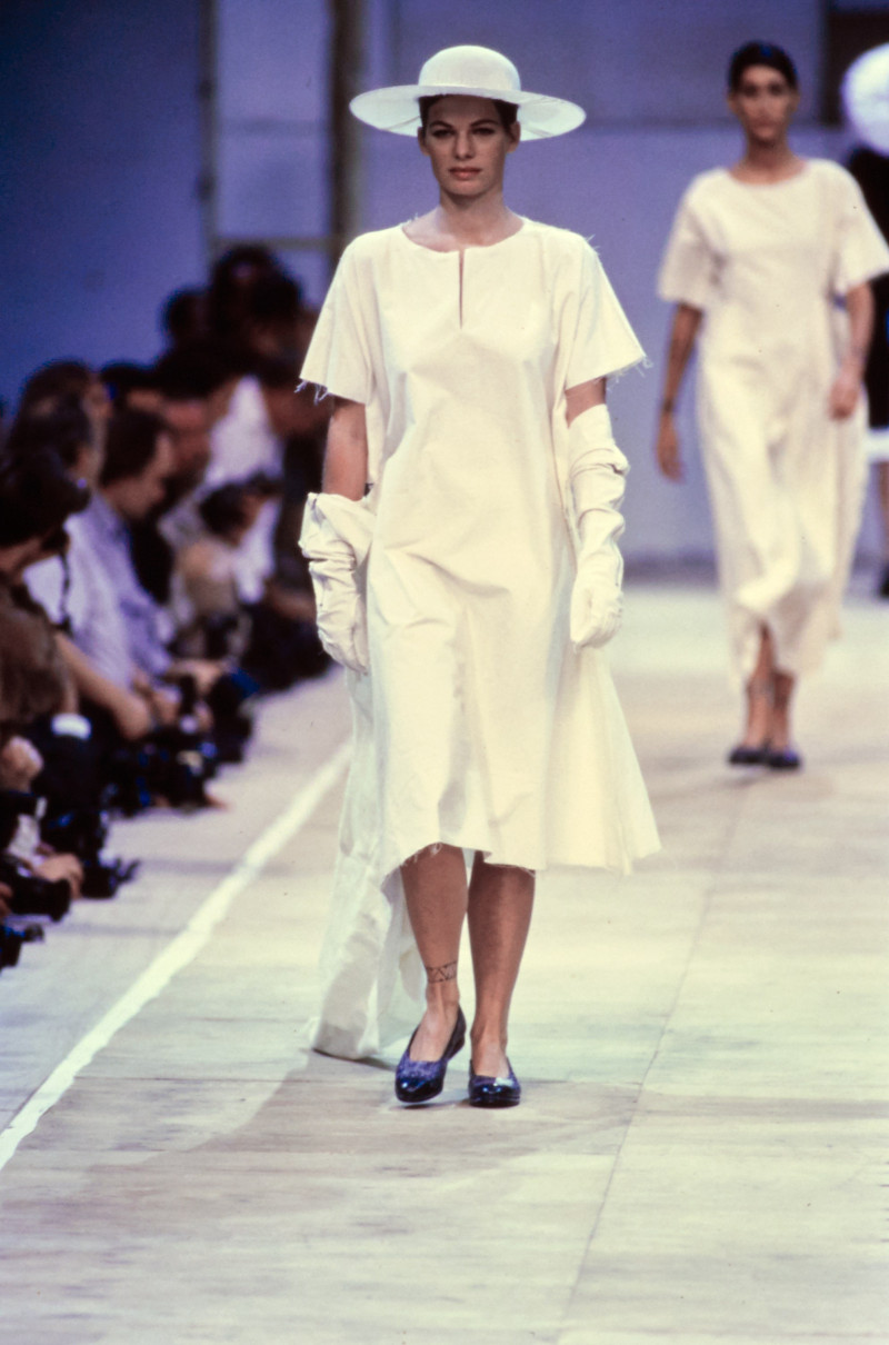 Comme Des Garcons fashion show for Spring/Summer 1992