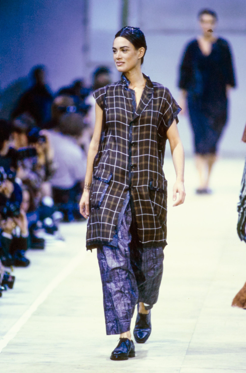 Comme Des Garcons fashion show for Spring/Summer 1992