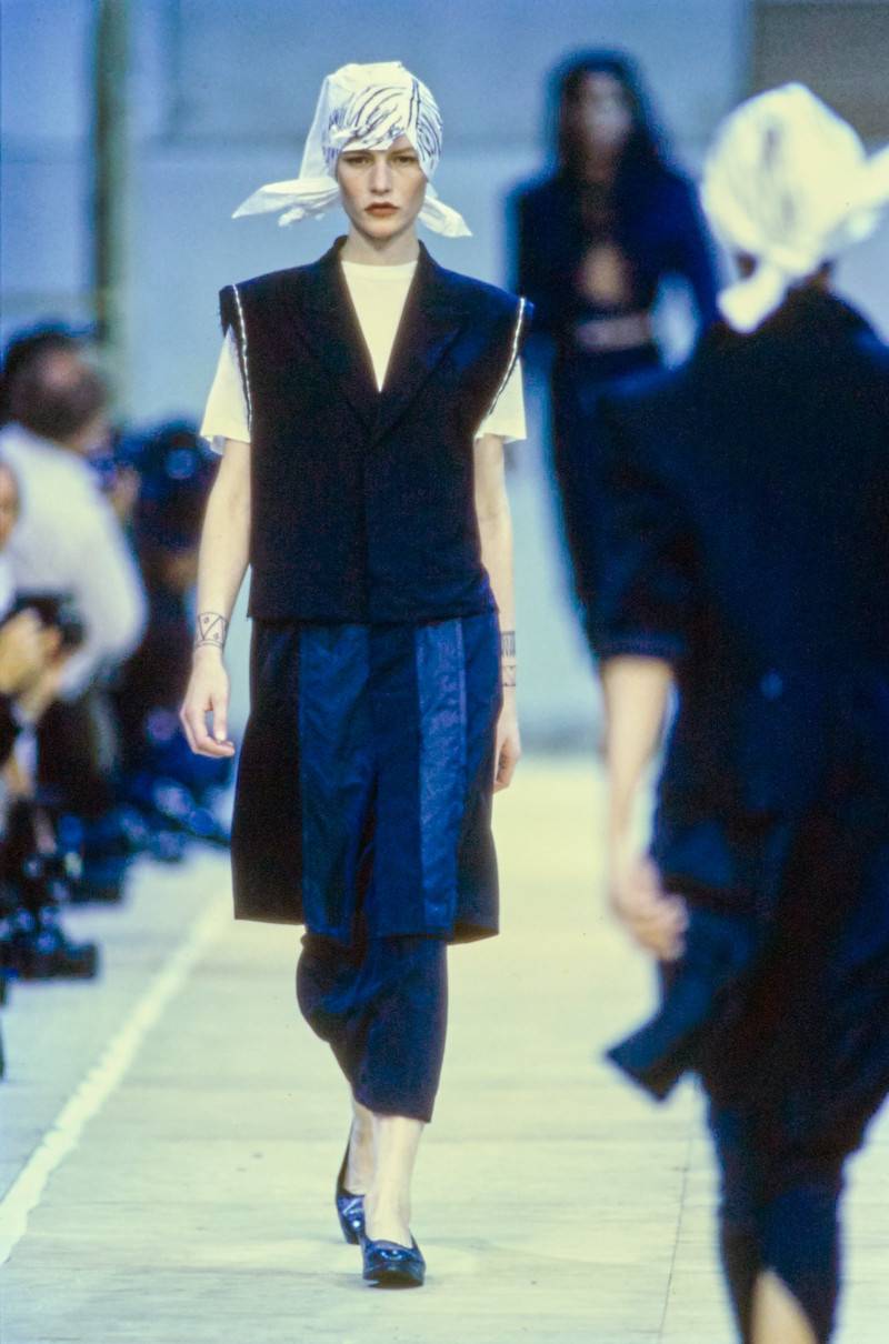 Comme Des Garcons fashion show for Spring/Summer 1992