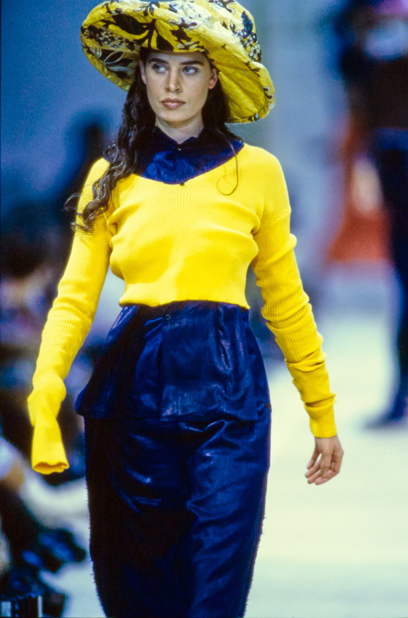 Comme Des Garcons fashion show for Spring/Summer 1992