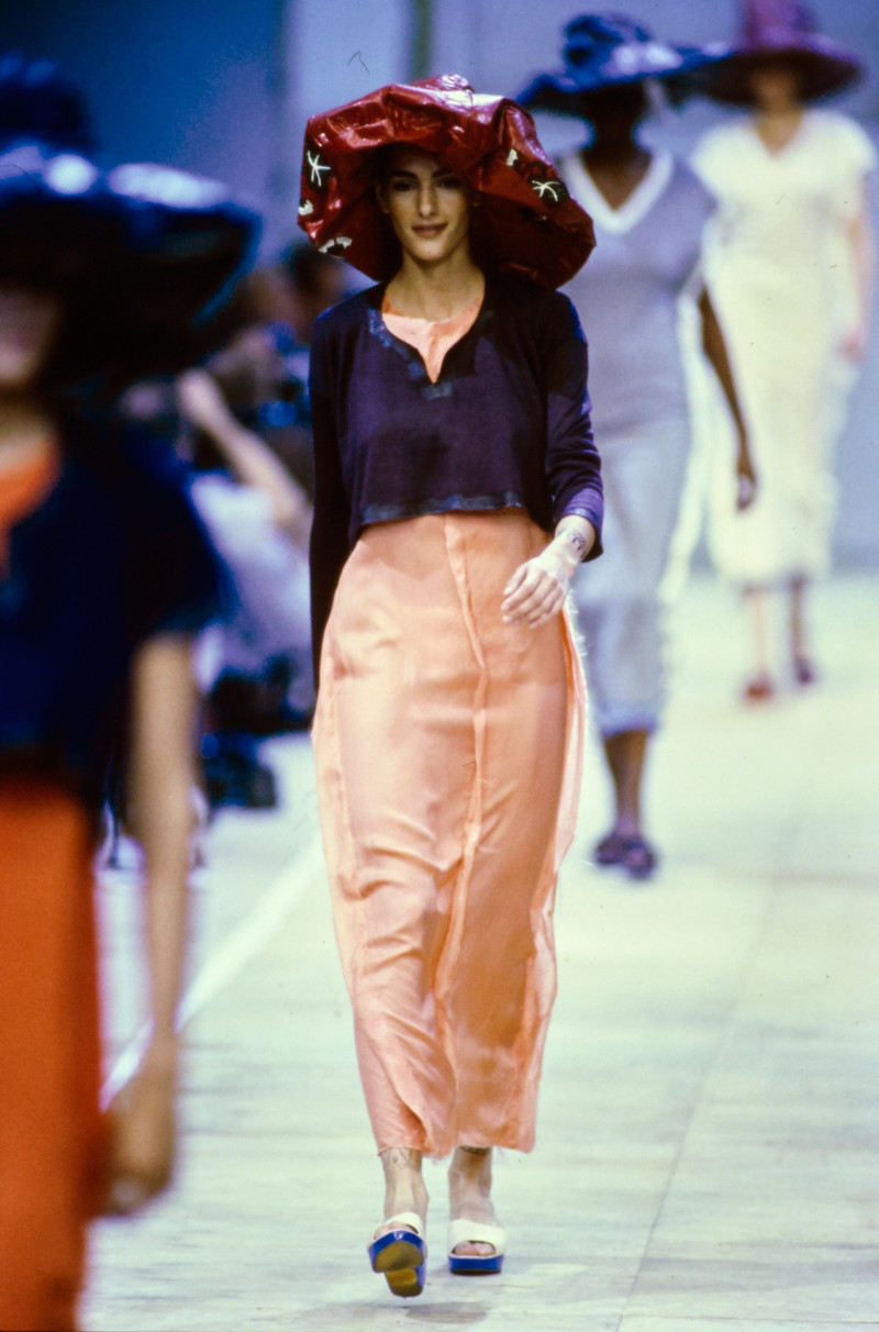 Comme Des Garcons fashion show for Spring/Summer 1992