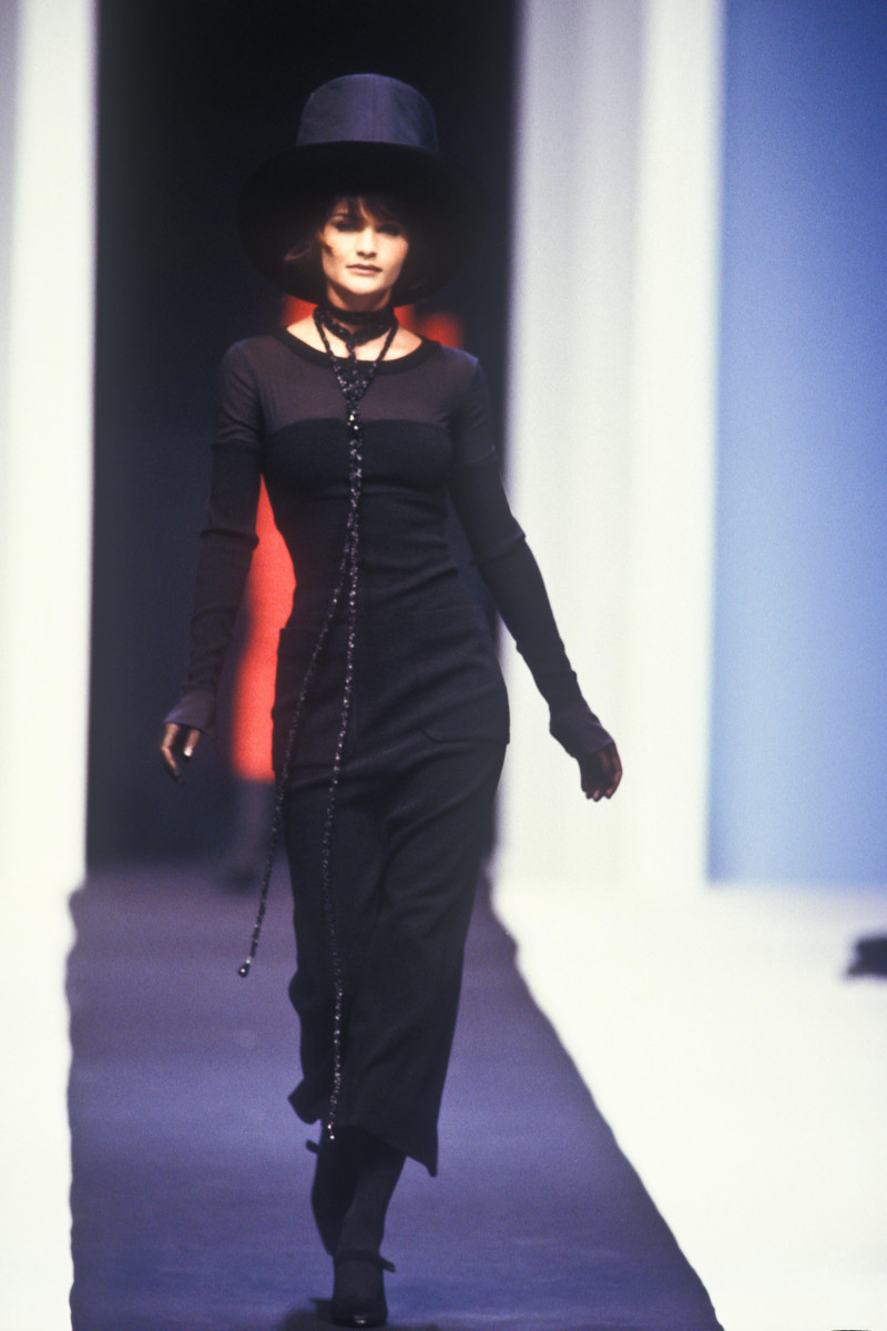 Helena Christensen featured in  the Karl Lagerfeld fashion show for Autumn/Winter 1992
