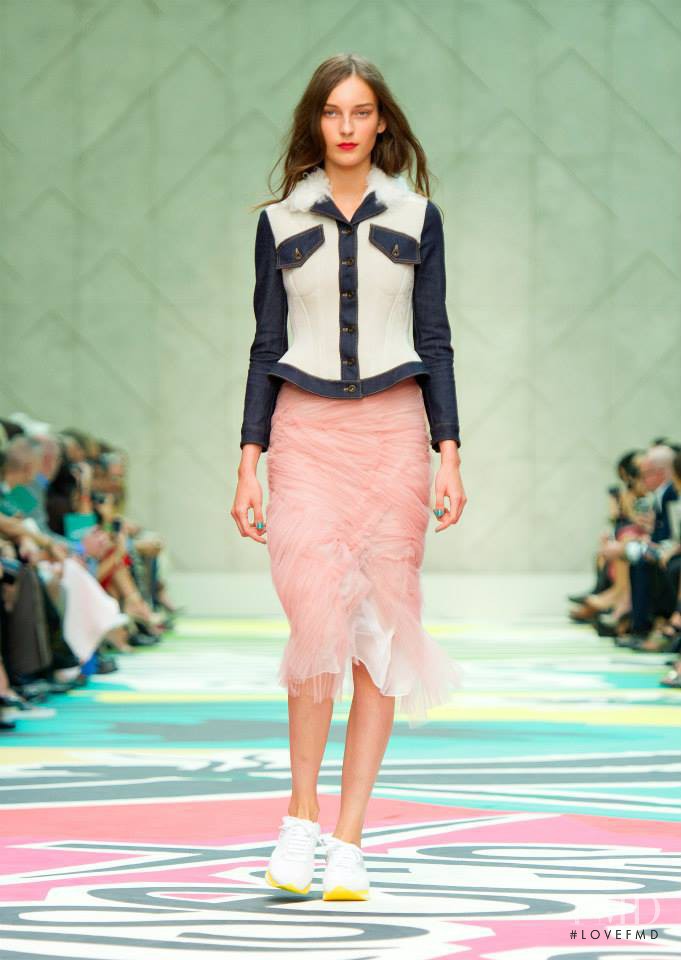 Julia Bergshoeff featured in  the Burberry Prorsum fashion show for Spring/Summer 2015