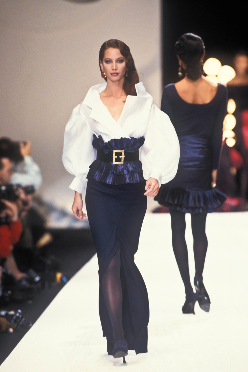 Christy Turlington featured in  the Christian Dior fashion show for Autumn/Winter 1993