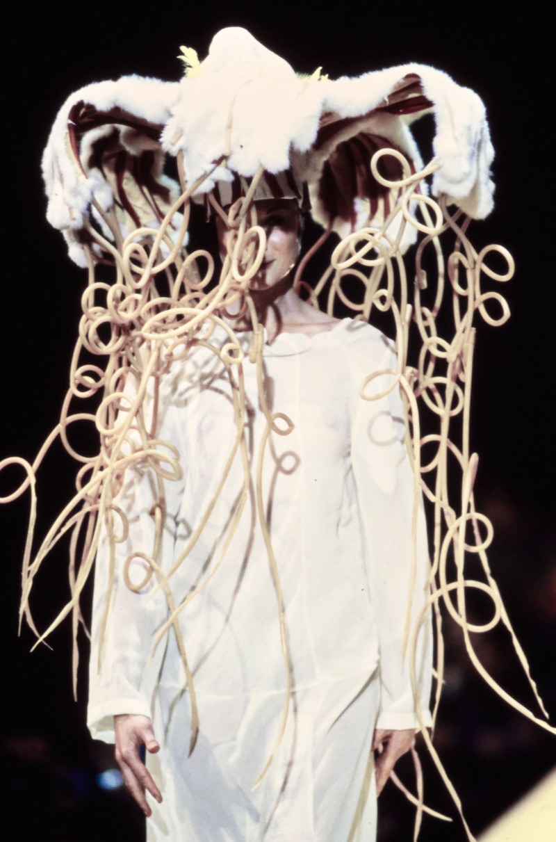 Comme Des Garcons fashion show for Spring/Summer 1993