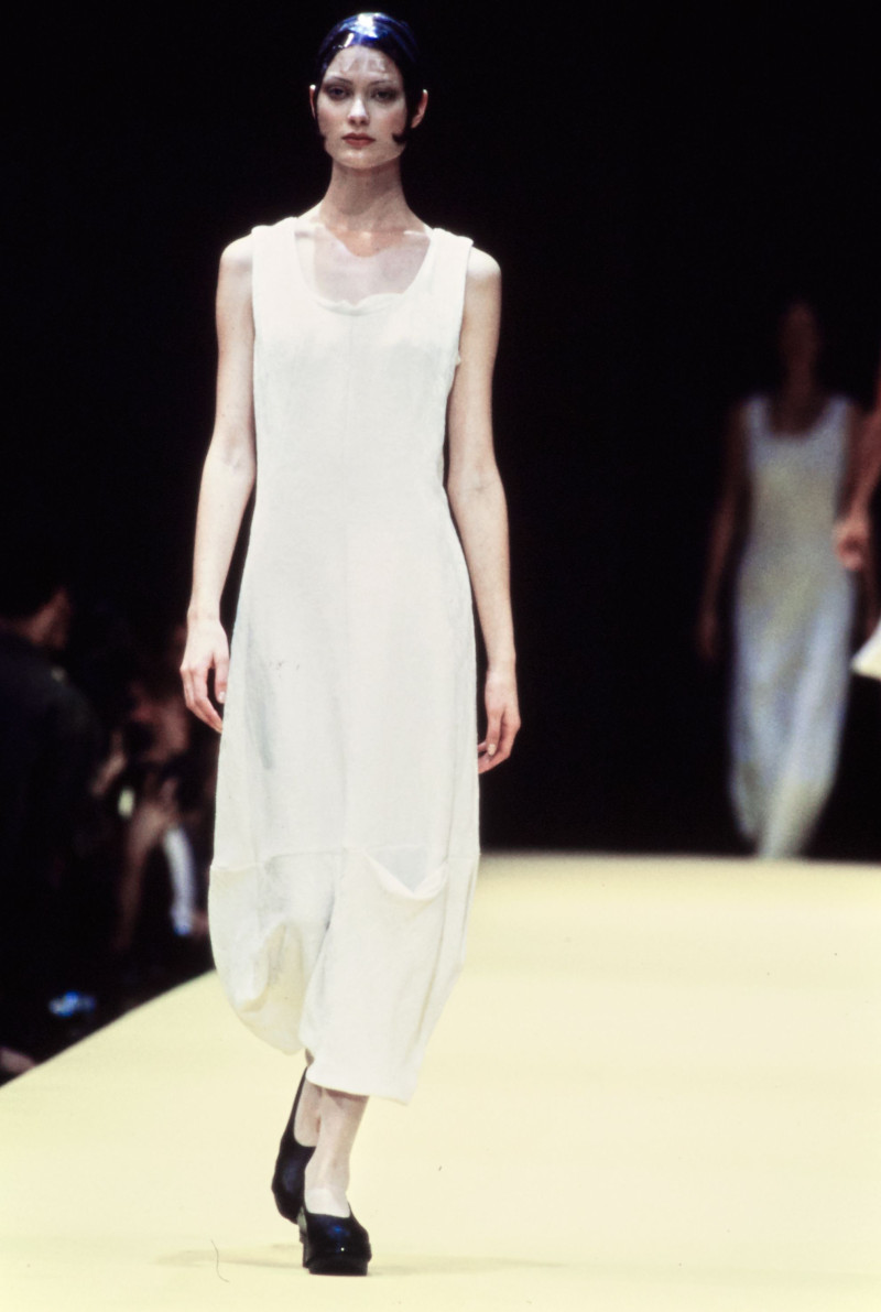 Comme Des Garcons fashion show for Spring/Summer 1993