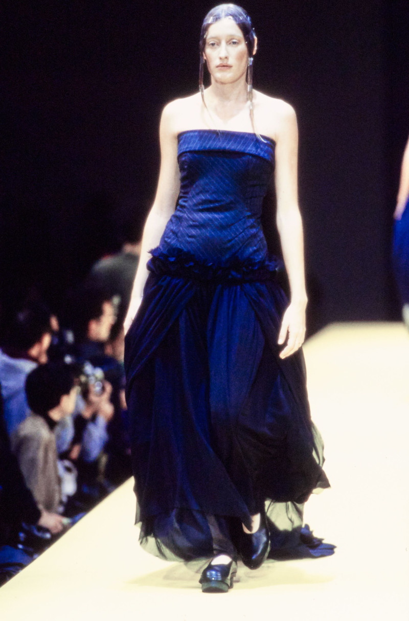 Comme Des Garcons fashion show for Spring/Summer 1993