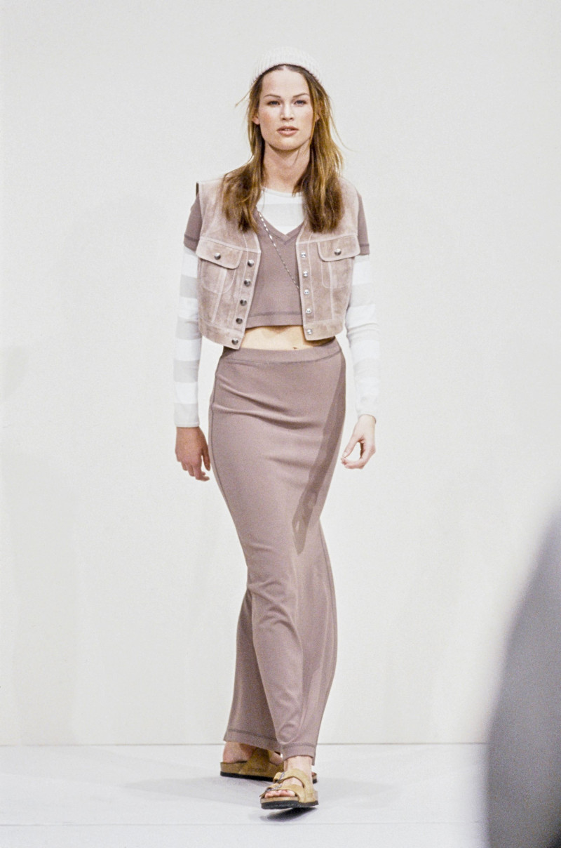 Perry Ellis fashion show for Spring/Summer 1993