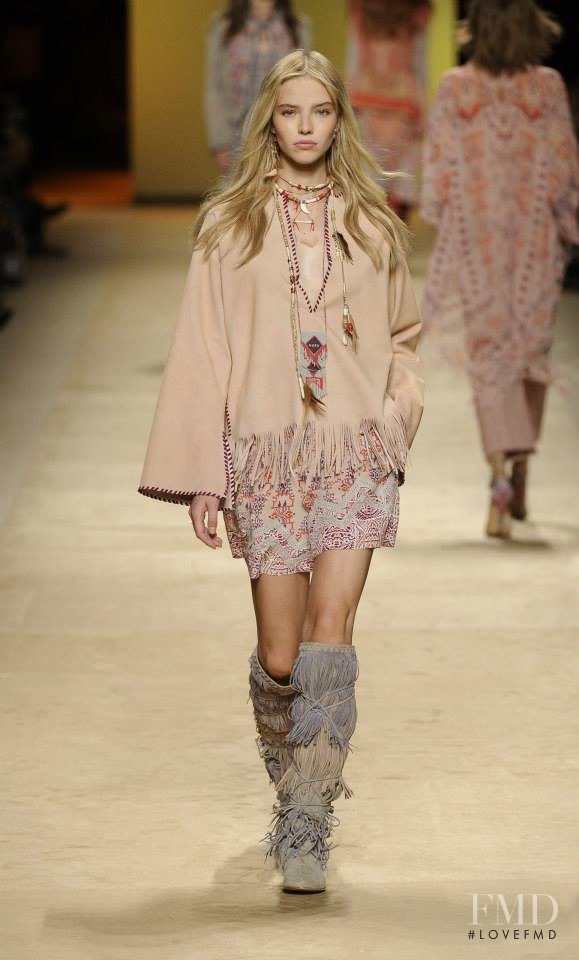 Sasha Luss featured in  the Etro fashion show for Spring/Summer 2015