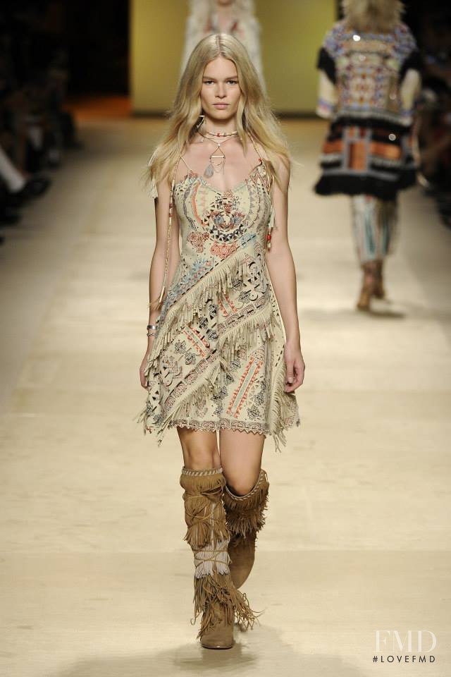 Anna Ewers featured in  the Etro fashion show for Spring/Summer 2015