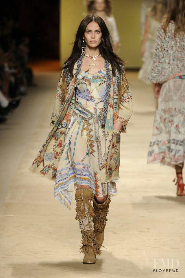 Etro fashion show for Spring/Summer 2015
