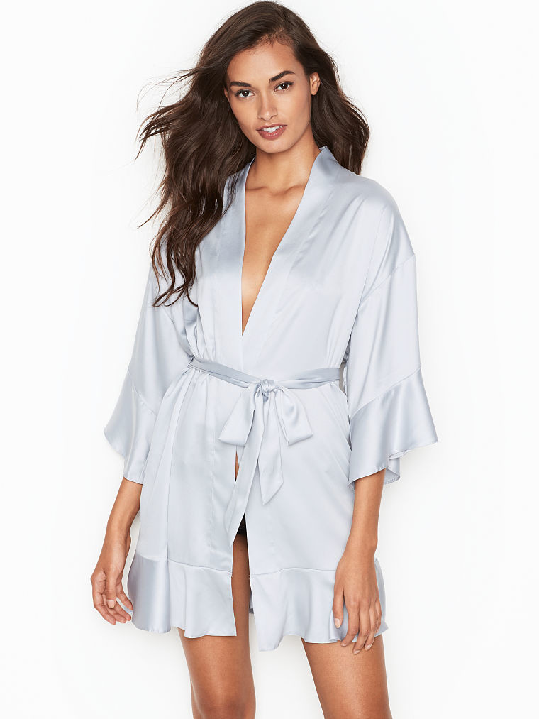 Gizele Oliveira featured in  the Victoria\'s Secret catalogue for Autumn/Winter 2018