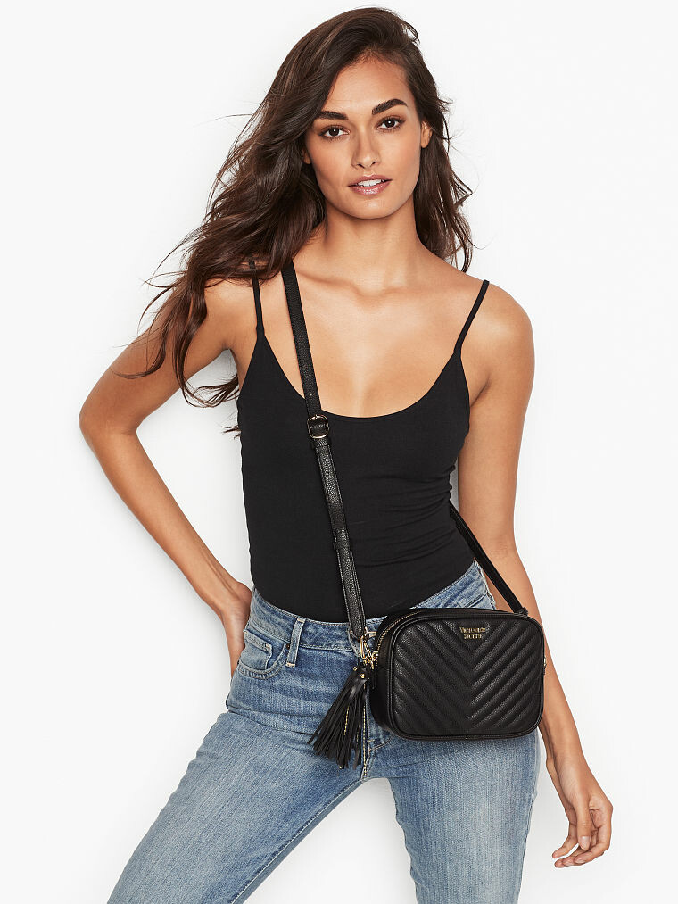 Gizele Oliveira featured in  the Victoria\'s Secret catalogue for Spring/Summer 2019