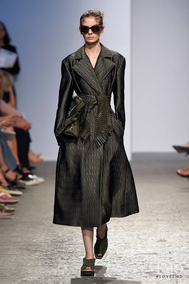 Dasha Denisenko featured in  the Sportmax fashion show for Spring/Summer 2015