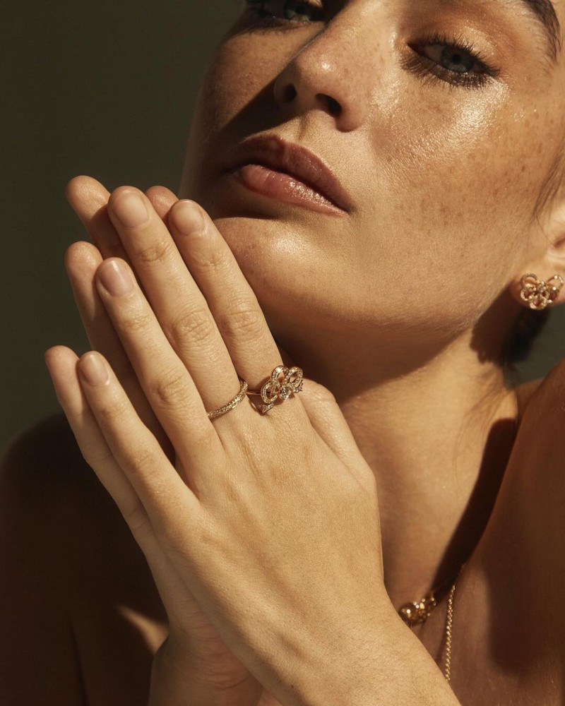 Alisha Nesvat featured in  the Naraya Fine Jewelry advertisement for Spring/Summer 2024