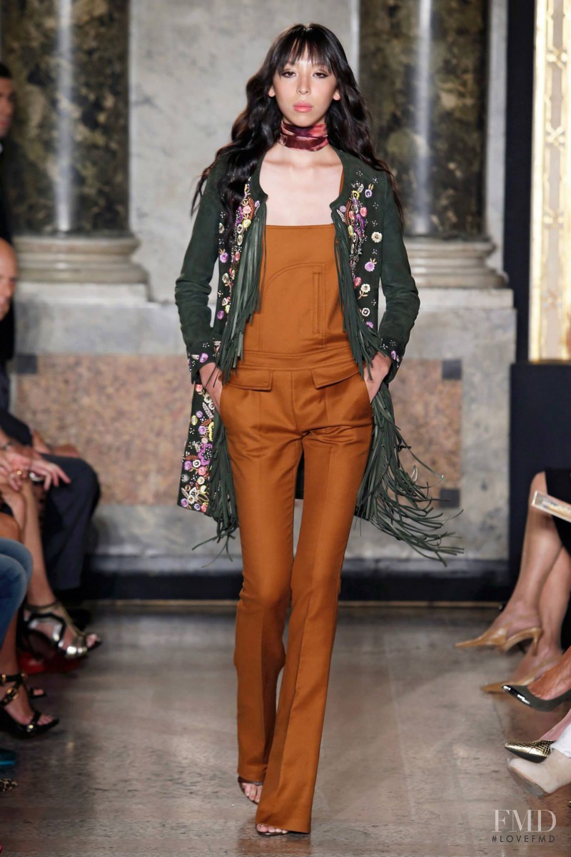Issa Lish featured in  the Pucci fashion show for Spring/Summer 2015