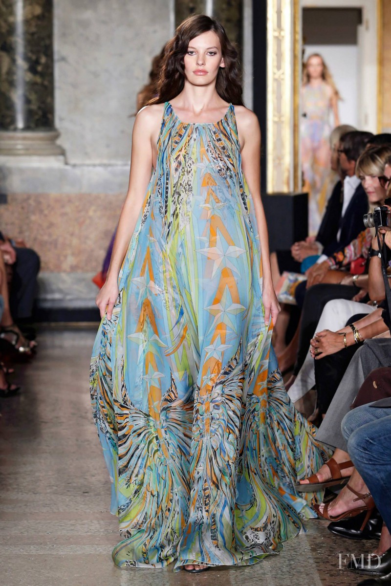 Amanda Murphy featured in  the Pucci fashion show for Spring/Summer 2015