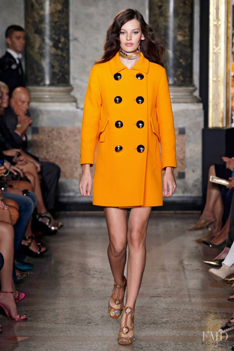 Amanda Murphy featured in  the Pucci fashion show for Spring/Summer 2015