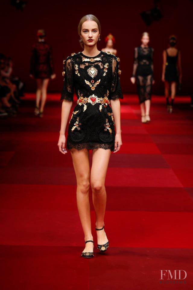 Maartje Verhoef featured in  the Dolce & Gabbana fashion show for Spring/Summer 2015