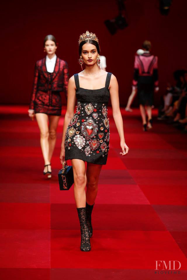 Gizele Oliveira featured in  the Dolce & Gabbana fashion show for Spring/Summer 2015