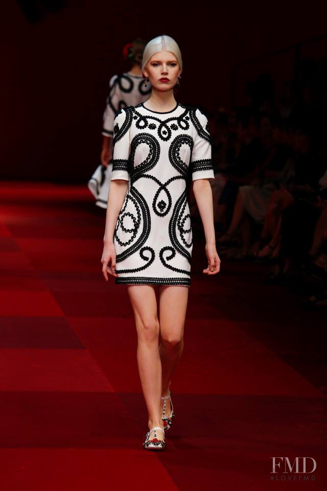 Ola Rudnicka featured in  the Dolce & Gabbana fashion show for Spring/Summer 2015