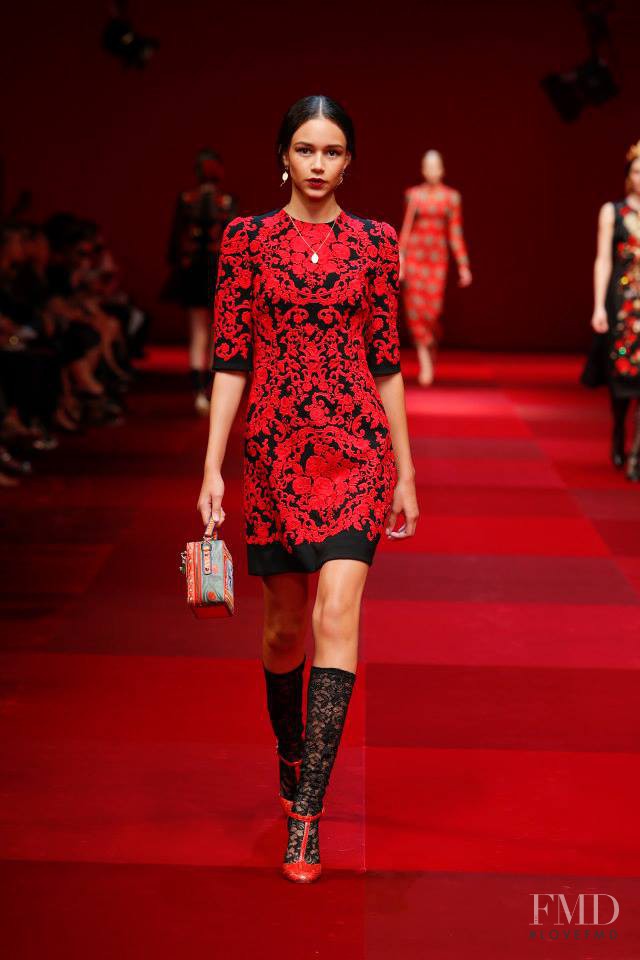 Binx Walton featured in  the Dolce & Gabbana fashion show for Spring/Summer 2015