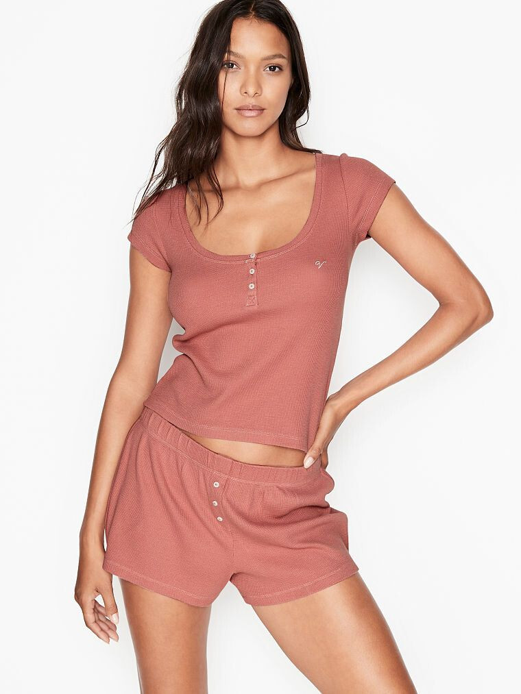 Lais Ribeiro featured in  the Victoria\'s Secret catalogue for Autumn/Winter 2020