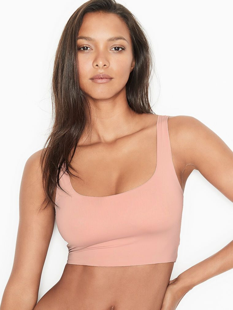 Lais Ribeiro featured in  the Victoria\'s Secret catalogue for Autumn/Winter 2020