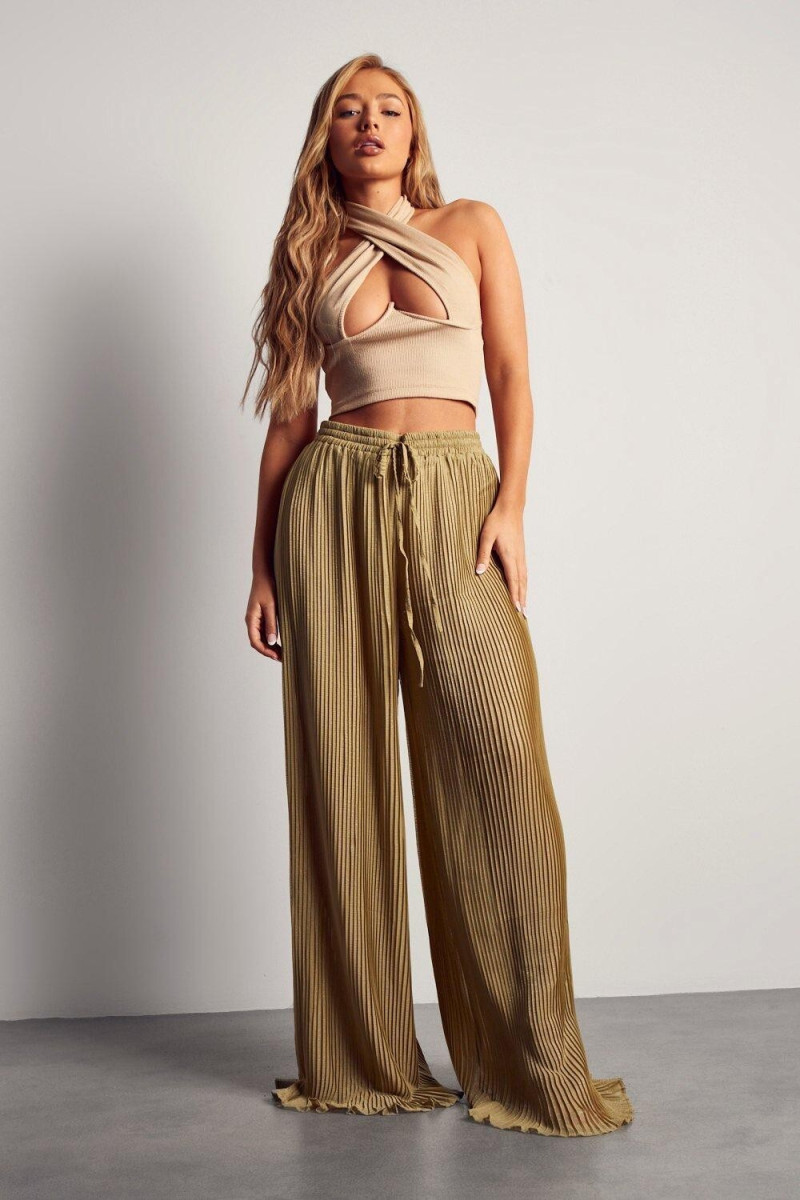 Amber Jepson featured in  the MissPap catalogue for Spring/Summer 2023