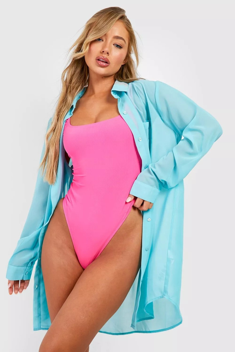 Amber Jepson featured in  the Boohoo catalogue for Spring/Summer 2023