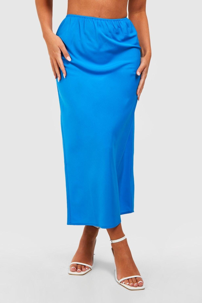 Amber Jepson featured in  the Boohoo catalogue for Spring/Summer 2023