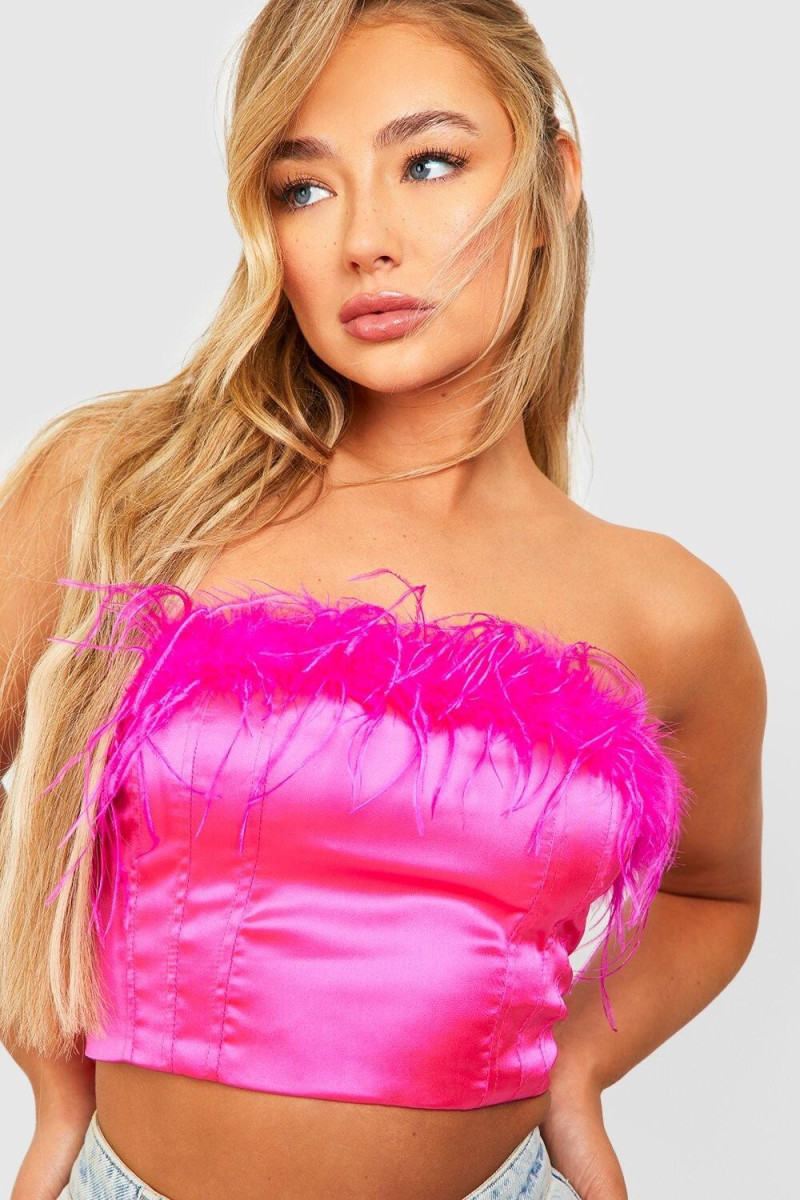 Amber Jepson featured in  the Boohoo catalogue for Spring/Summer 2023