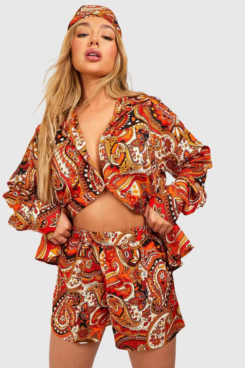 Amber Jepson featured in  the Boohoo catalogue for Spring/Summer 2023