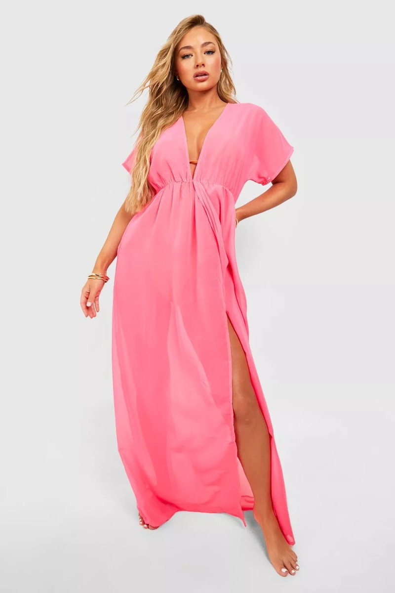 Amber Jepson featured in  the Boohoo catalogue for Spring/Summer 2023